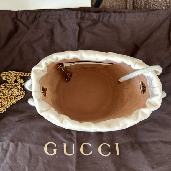 Gucci GG Marmont Mini Bucket bag - Picture 5 of 11